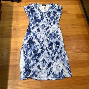 Lulu’s Midi T-shirt stretch dress tye-dye